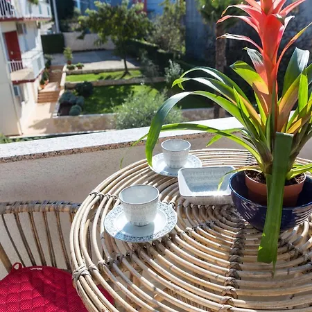 Apartman Emzi