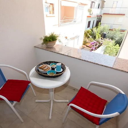 Emzi Apartman